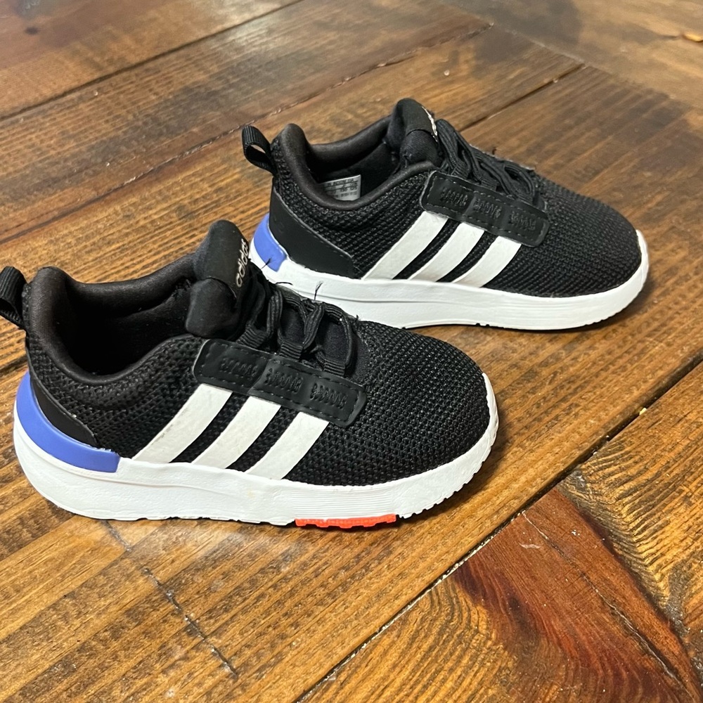 Adidas boys sneakers